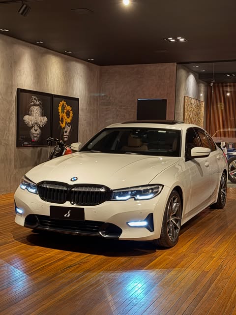 BMW 320I SPORT GP - Imagem 2