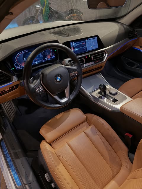 BMW 320I SPORT GP - Imagem 6