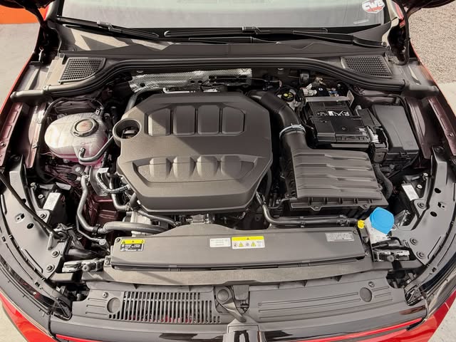VOLKSWAGEN GOLF GTI - Imagem 15