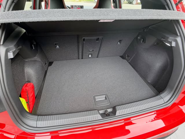 VOLKSWAGEN GOLF GTI - Imagem 16