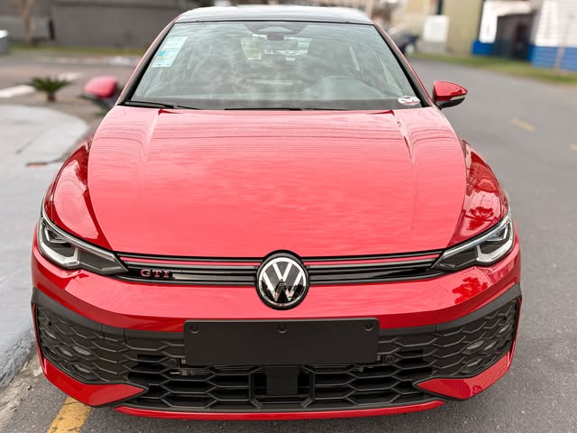 VOLKSWAGEN GOLF GTI - Imagem 4