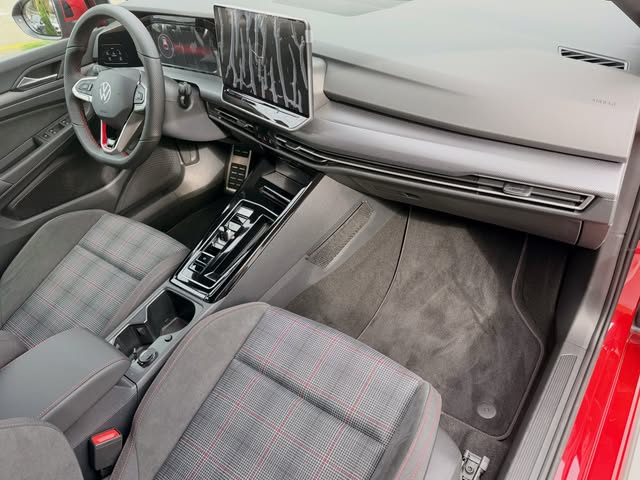 VOLKSWAGEN GOLF GTI - Imagem 7