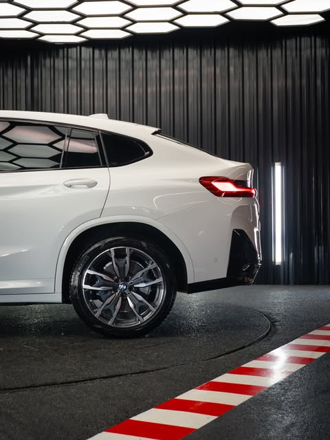 BMW X4 XDRIVE20I - Imagem 7
