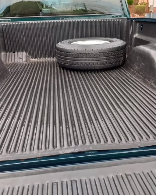CHEVROLET SILVERADO - Imagem 9
