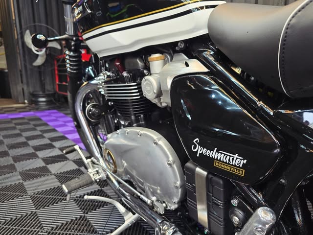 TRIUMPH BONNEVILLE SPEEDMASTER - Imagem 13