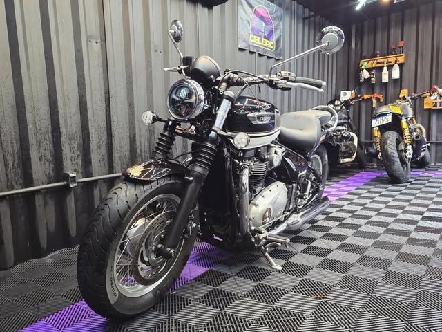 TRIUMPH BONNEVILLE SPEEDMASTER - Imagem 4