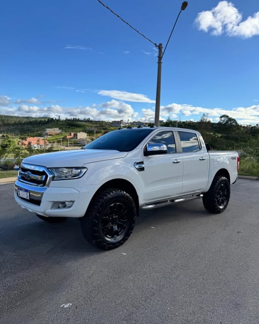 FORD RANGER XLT - Imagem 1