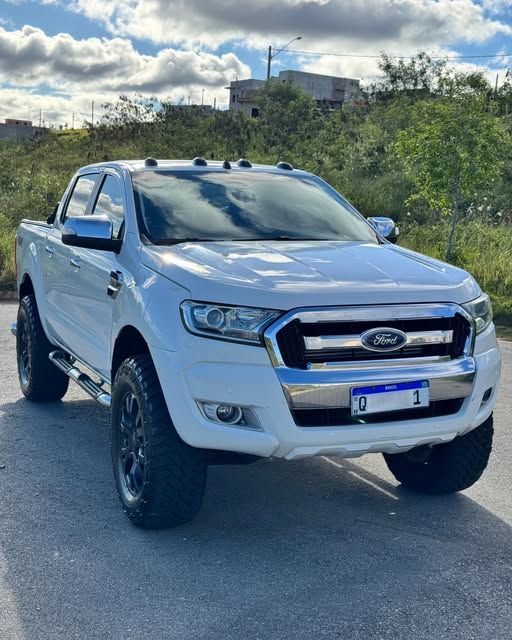 FORD RANGER XLT - Imagem 3