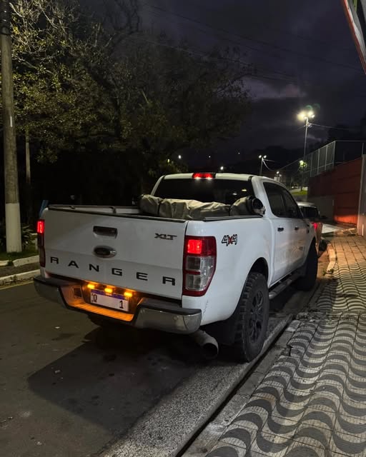 FORD RANGER XLT - Imagem 9