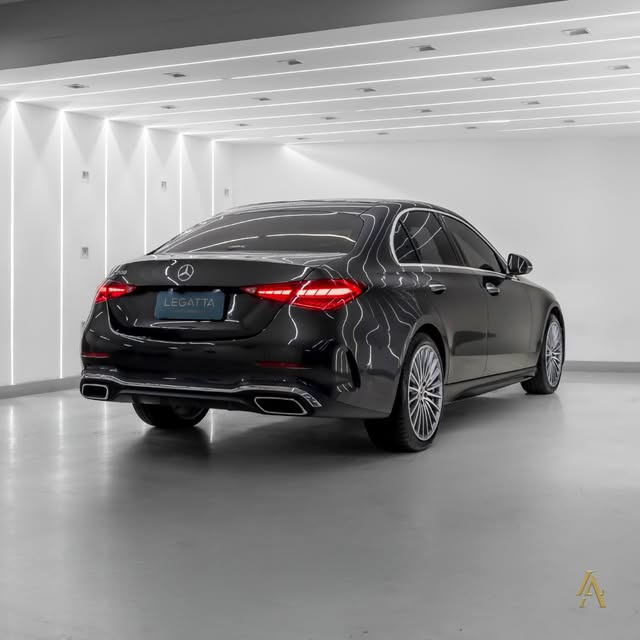 MERCEDES-BENZ C200 AMG LINE - Imagem 4