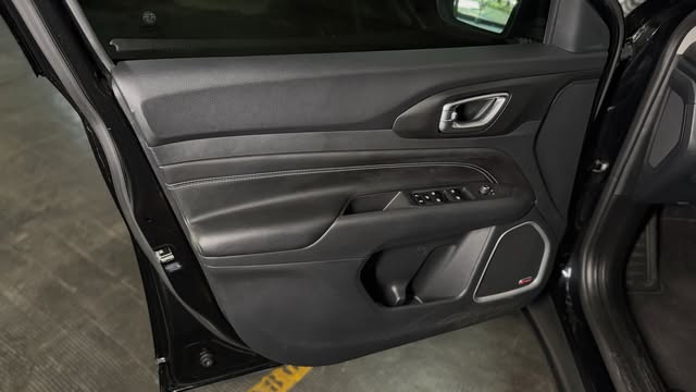 JEEP COMPASS LONGITUDE T270 - Imagem 14