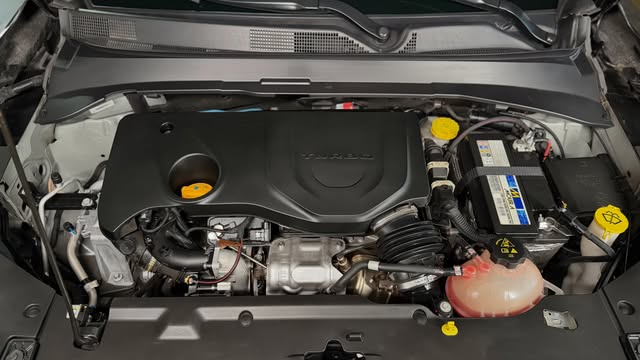 JEEP COMPASS LONGITUDE T270 - Imagem 15