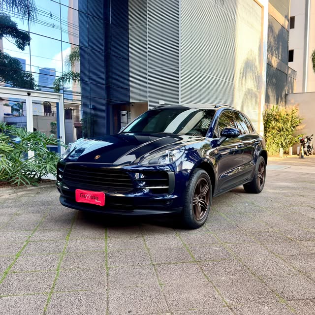 PORSCHE MACAN - Imagem 1