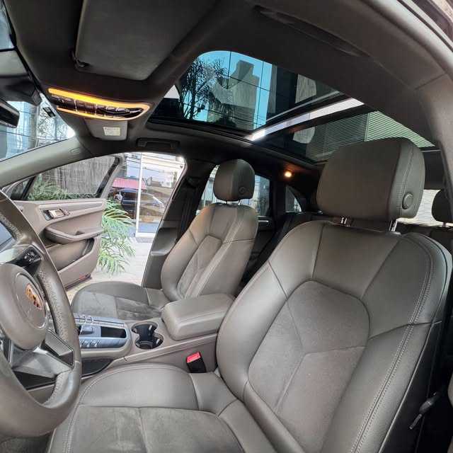 PORSCHE MACAN - Imagem 9