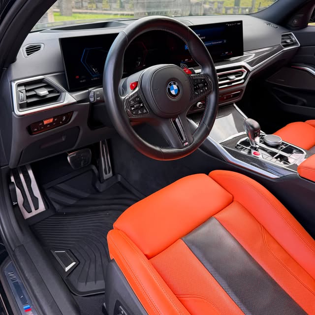 BMW M3 COMPETITION - Imagem 14