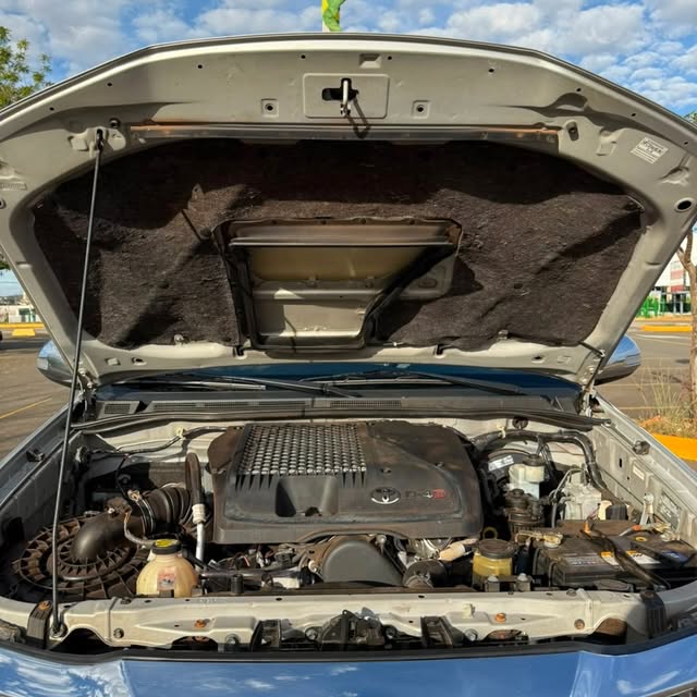 TOYOTA HILUX SRV - Imagem 14