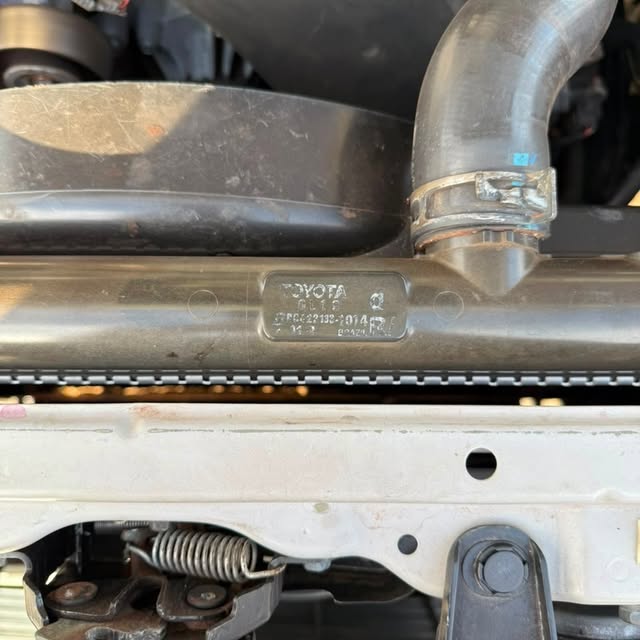 TOYOTA HILUX SRV - Imagem 16