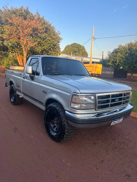 FORD F-1000 XLT - Imagem 1