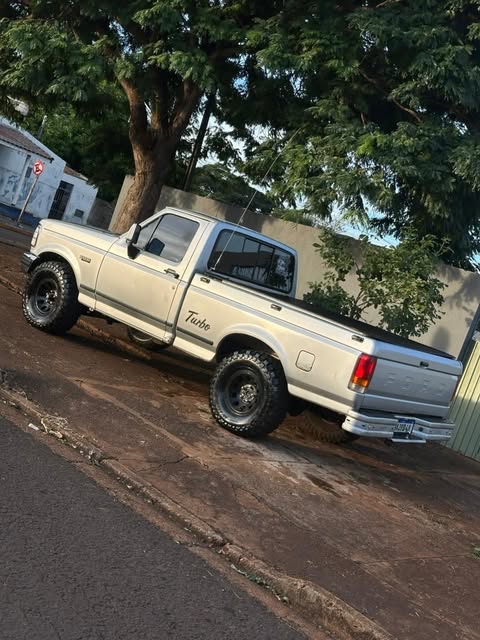 FORD F-1000 XLT - Imagem 5