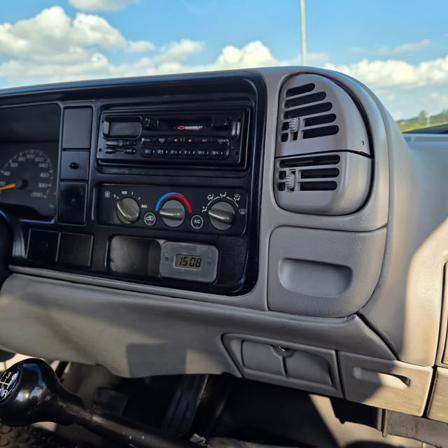 CHEVROLET SILVERADO - Imagem 7