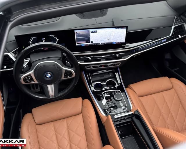 BMW X5 XDRIVE50E M SPORT - Imagem 5