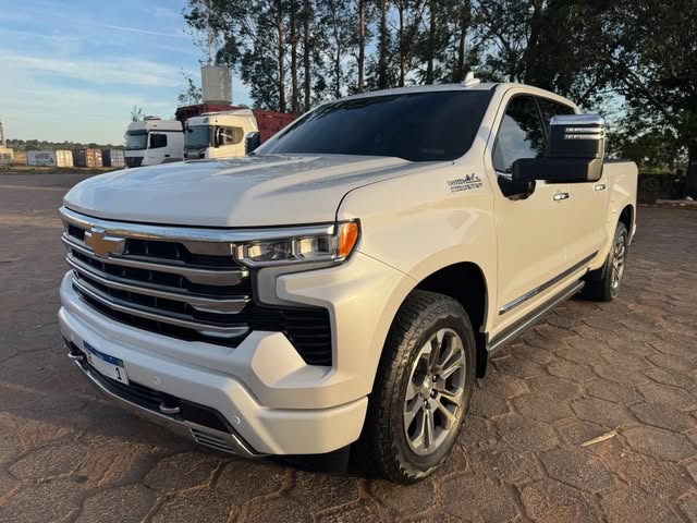 CHEVROLET SILVERADO HIGH COUNTRY - Imagem 1