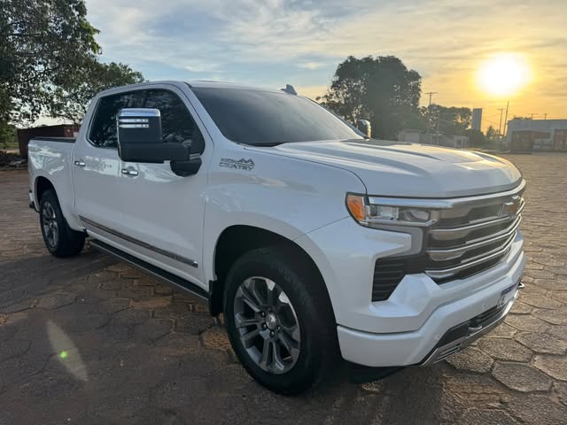 CHEVROLET SILVERADO HIGH COUNTRY - Imagem 3