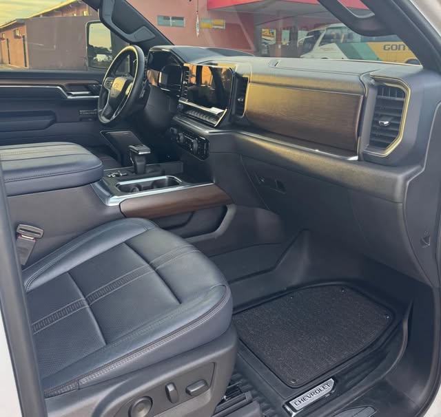 CHEVROLET SILVERADO HIGH COUNTRY - Imagem 9