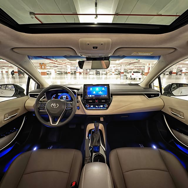 TOYOTA COROLLA ALTIS PREMIUM HYBRID - Imagem 7