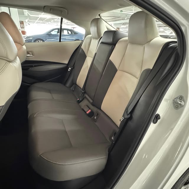 TOYOTA COROLLA ALTIS PREMIUM HYBRID - Imagem 10