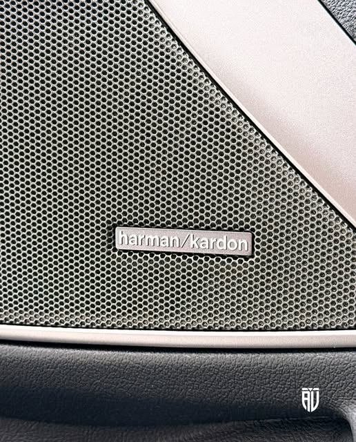 BMW 320I M SPORT - Imagem 11