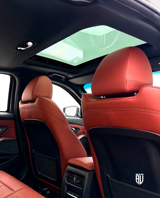 BMW 320I M SPORT - Imagem 13