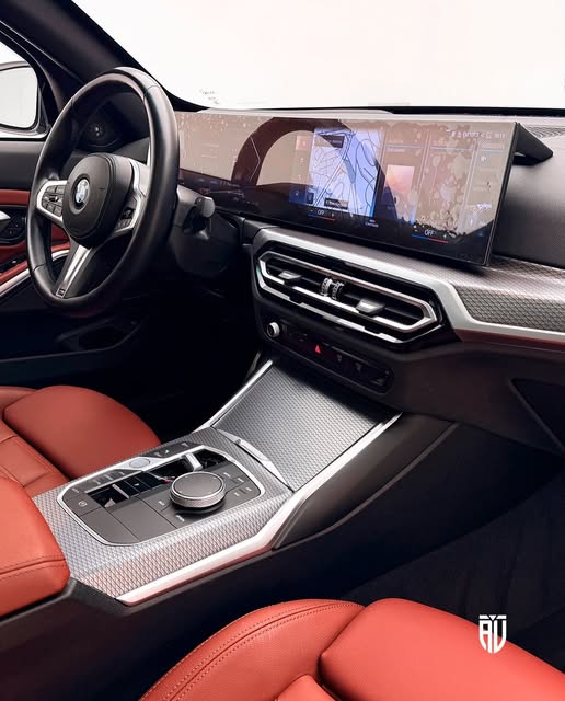 BMW 320I M SPORT - Imagem 7