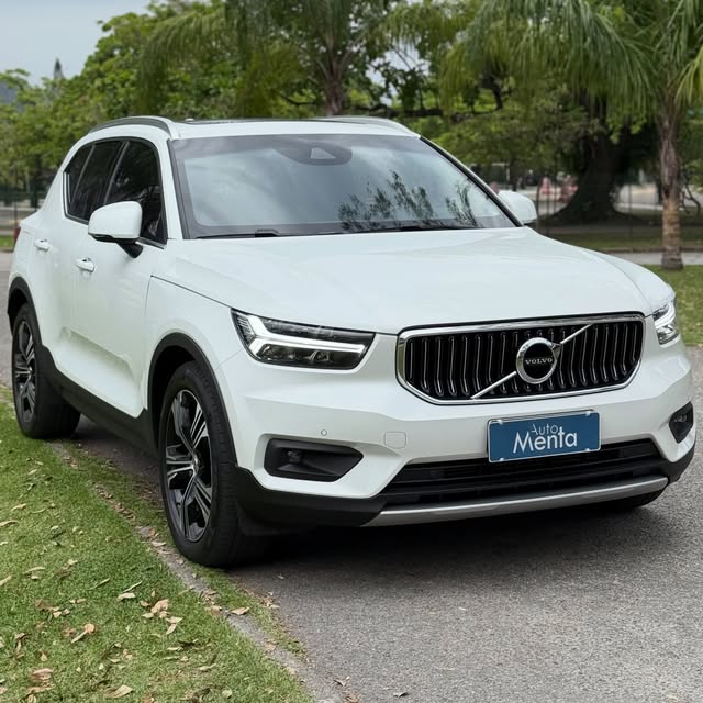 VOLVO XC40 T5 INSCRIPTION HYBRID - Imagem 2
