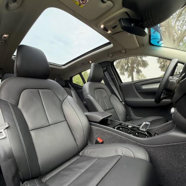 VOLVO XC40 T5 INSCRIPTION HYBRID - Imagem 7