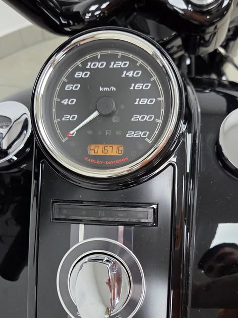 HARLEY-DAVIDSON ROAD KING SPECIAL - Imagem 15