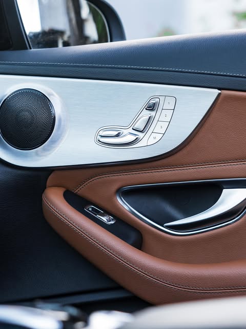 MERCEDES-BENZ C300 CABRIOLET - Imagem 8