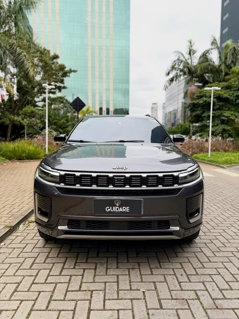 JEEP COMMANDER OVERLAND - Imagem 2