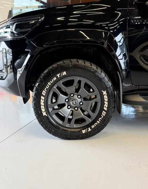 TOYOTA HILUX SRX PLUS - Imagem 14