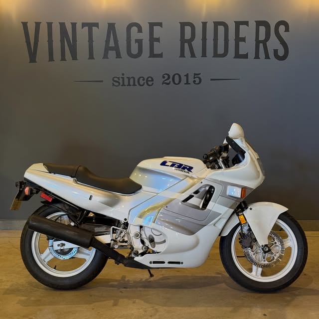 HONDA CBR - Imagem 1