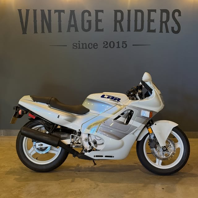 HONDA CBR - Imagem 11