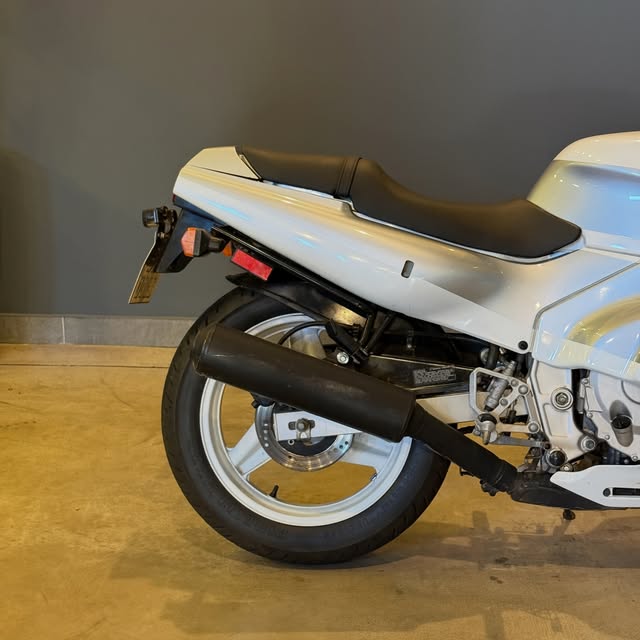 HONDA CBR - Imagem 3