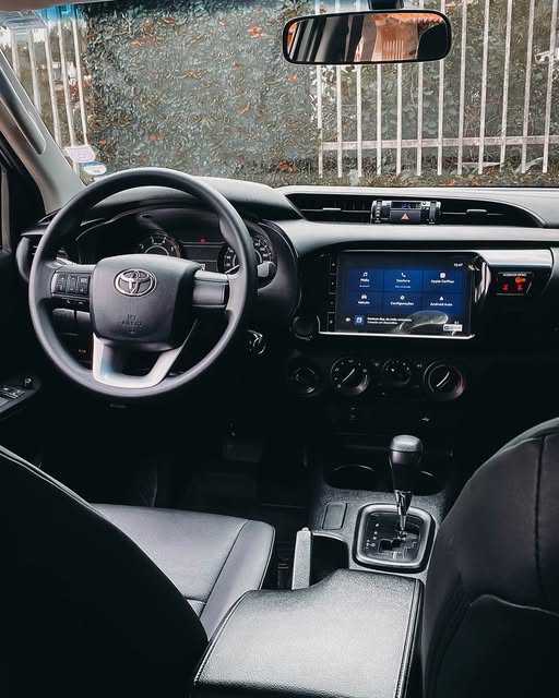 TOYOTA HILUX STANDARD - Imagem 3
