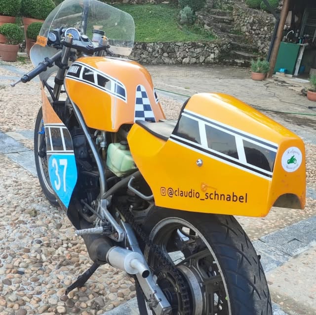 YAMAHA RD 350 - Imagem 6