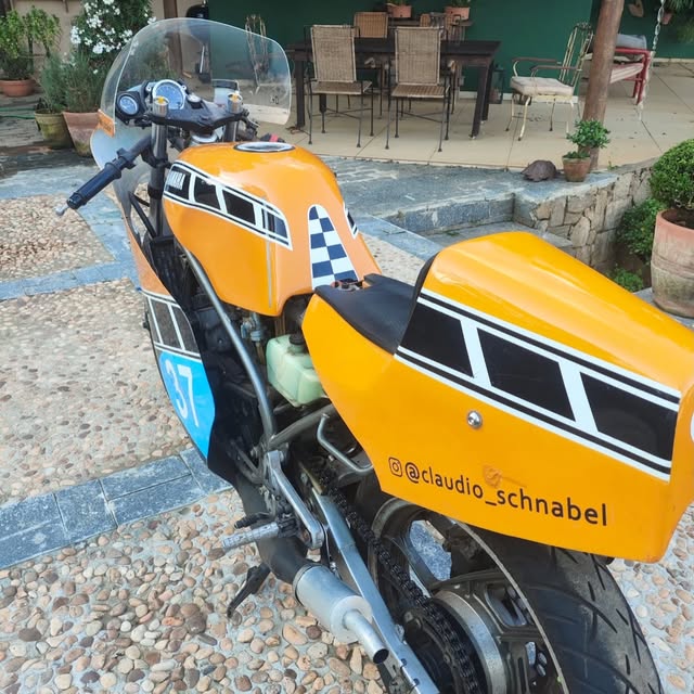 YAMAHA RD 350 - Imagem 10