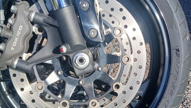 HONDA CBR 1000 RR - Imagem 6