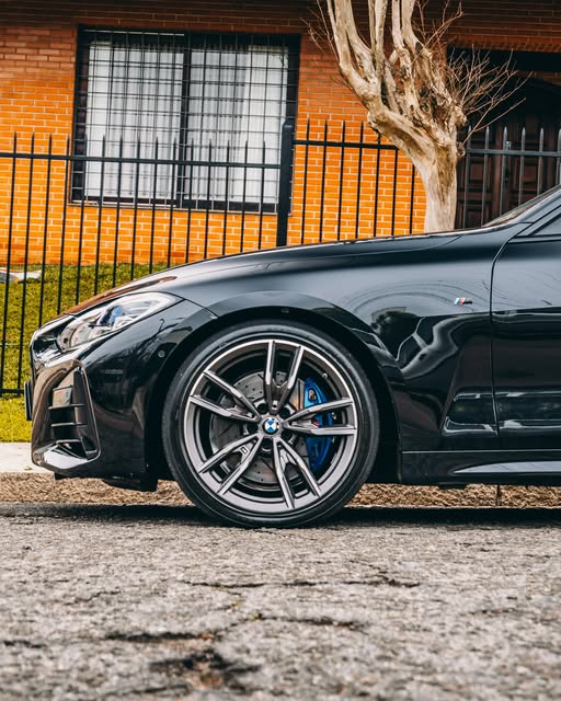 BMW M440I - Imagem 8