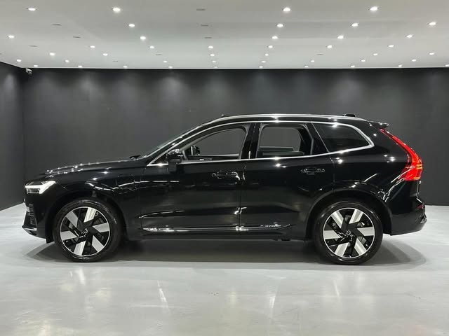 VOLVO XC60 T8 RECHARGE ULTIMATE AWD GEARTRONIC - Imagem 9