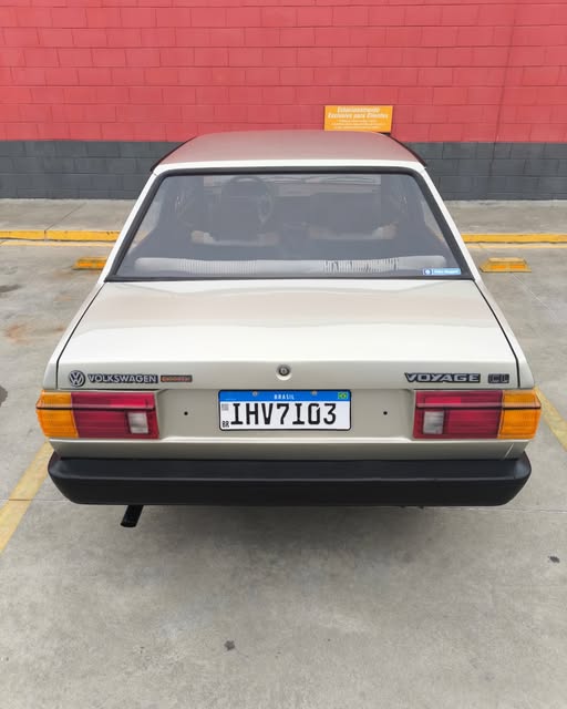 VOLKSWAGEN VOYAGE - Imagem 11