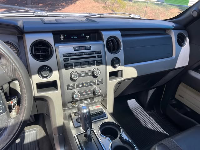 FORD F150 SVT RAPTOR - Imagem 10